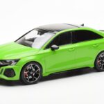 Audi RS3 8Y Седан Зелен MCG 1:18
