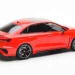 Audi RS3 8Y Седан Червен MCG 1:18 - image 2 of 6