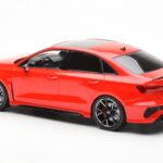 Audi RS3 8Y Седан Червен MCG 1:18 - image 5 of 6