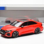 Audi RS3 8Y Седан Червен MCG 1:18 - image 6 of 6