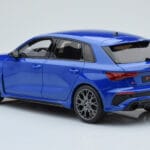 Audi RS3 8Y Sportback Performance Edition Nagaro Син GT Spirit 1:18 - image 4 of 5