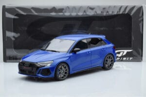 Audi RS3 8Y Sportback Performance Edition Nagaro Син GT Spirit 1:18 GT884 Смола — снимка 5 от 5