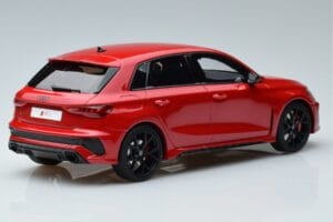 Audi RS3 8Y Sportback Червен GT Spirit 1:18 GT378 Смола — снимка 2 от 6