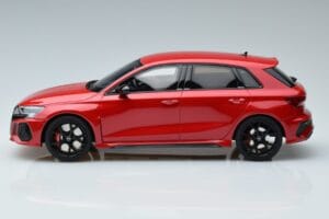 Audi RS3 8Y Sportback Червен GT Spirit 1:18 GT378 Смола — снимка 3 от 6