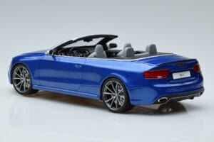 Audi RS5 B8 Кабриолет Синьо GT Spirit 1:18 ZM053 Смола — снимка 5 от 6