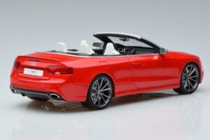 Audi RS5 B8 Кабриолет Червен GT Spirit 1:18 GT724 Смола — снимка 2 от 5