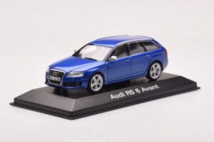 Audi RS6 C6 Sepang Син Minichamps 1:43 5010710223 Метал — снимка 2 от 4