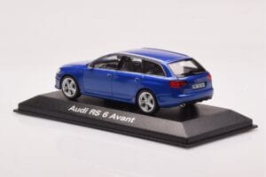 Audi RS6 C6 Sepang Син Minichamps 1:43 5010710223 Метал — снимка 3 от 4