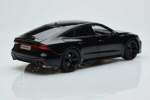 Audi RS7 C8 Sportback Тъмен Kengfai 1:18 VAKF 0331 Смола — снимка 3 от 7