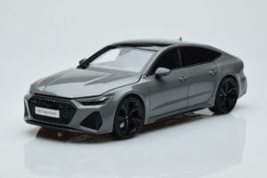 Audi RS7 C8 Sportback Сив Kengfai 1:18 VAKF 0333 Смола