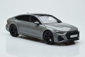 Audi RS7 C8 Sportback Сив Kengfai 1:18 VAKF-0333 Смола — снимка 5 от 7