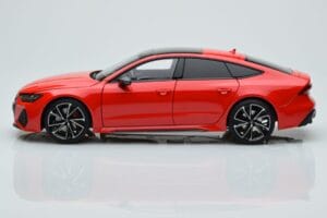 Audi RS7 C8 Sportback Червен Kengfai 1:18 VAKF 0332 Смола — снимка 4 от 7