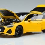 Audi RS7 C8 Sportback Жълт Vossen Rims Лимитирана Серия Kengfai 1:18 VAKF 0335 Метал - image 2 of 8