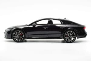 Audi RS7 C8 Sportback Mythos Черен Asia Edition GT Spirit 1:18 CLDC011 Смола — снимка 3 от 6
