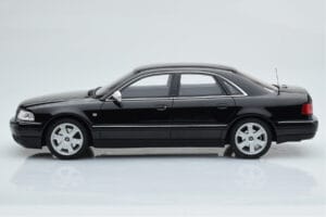 Audi S8 D2 Черен Otto 1:18 OT082 Смола — снимка 3 от 6
