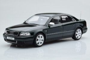Audi S8 D2 Зелен Otto 1:18
