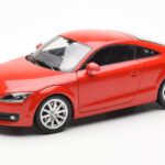 Audi TT 8J Червен Металик Minichamps 1:18
