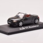 Audi TT 8N Roadster Сив Minichamps 1:43 - image 2 of 4