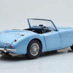 Austin-Healey 3000 Mk1 BN7 Син Kyosho 1:18 - image 4 of 8