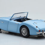 Austin-Healey 3000 Mk1 BN7 Син Kyosho 1:18 - image 7 of 8