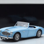 Austin-Healey 3000 Mk1 BN7 Син Kyosho 1:18 - image 8 of 8