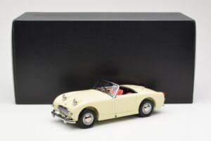 Austin-Healey Sprite Mk I Open Old English Бял Kyosho 1:18 08953EW Метал — снимка 8 от 8