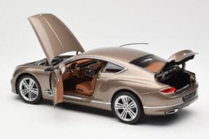 Bentley Continental GT Dark Cashmere Металик Norev 1:18 182781 Метал — снимка 5 от 8