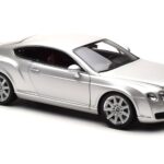 Bentley Continental GT Сребрист Minichamps 1:18 - image 6 of 8