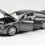 Bentley Flying Spur W12 Granite Сив Kyosho 1:18 - image 2 of 8