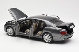 Bentley Flying Spur W12 Granite Сив Kyosho 1:18 08891GN Метал — снимка 5 от 8