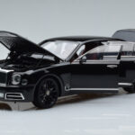 Bentley Mulsanne W.O. Edition By Mulliner Черен Almost Real 1:18 - image 2 of 11
