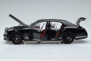 Bentley Mulsanne W.O. Edition By Mulliner Черен Almost Real 1:18 830508 Метал — снимка 4 от 11