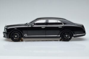 Bentley Mulsanne W.O. Edition By Mulliner Черен Almost Real 1:18 830508 Метал — снимка 5 от 11