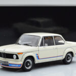 BMW 2002 Turbo Бял Kyosho 1:18 - image 8 of 8