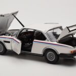 BMW 3.0 CSL E9 Бял Heritage Edition Minichamps 1:18 - image 5 of 8