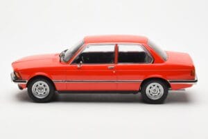BMW 318 E21 Червен KK-Scale 1:18 KKDC180041 Метал — снимка 3 от 6
