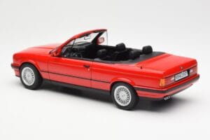 BMW 318i E30 Кабриолет Червен Norev 1:18 183210 Метал — снимка 5 от 6