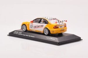 BMW 320i E46 Wiechers Sport #32 Hennerici / Wiechers WTCC 2005 Minichamps 1:43 400052432 Метал — снимка 3 от 4