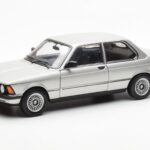 BMW 323i E21 Aspen Сребърен AUTOart 1:18