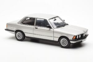 BMW 323i E21 Aspen Сребърен AUTOart 1:18 80430433552 Метал — снимка 6 от 8