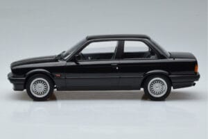 BMW 325i E30 Черно Norev 1:18 183203 Метал — снимка 3 от 6