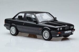 BMW 325i E30 Черно Norev 1:18 183203 Метал — снимка 4 от 6
