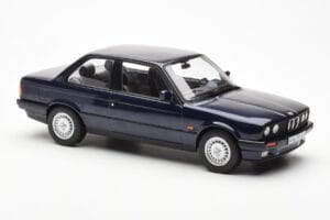 BMW 325i E30 Синьо Металик Norev 1:18 183201 Метал — снимка 4 от 6
