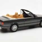 BMW 325i E30 Кабриолет Achat Зелен Otto 1:18 - image 2 of 6