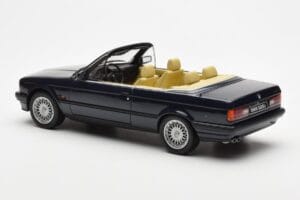 BMW 325i E30 Кабриолет Син Otto 1:18 OT114 Смола — снимка 5 от 6