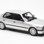 BMW 325i E30 Сребърен Otto 1:18 - image 4 of 6