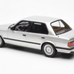 BMW 325i E30 Сребърен Otto 1:18 - image 5 of 6