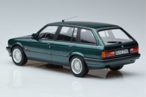 BMW 325i E30 Touring Зелен Металик Norev 1:18 183219 Метал — снимка 5 от 6