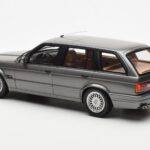 BMW 325i E30 Touring Сив Otto 1:18 - image 5 of 6