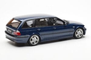 BMW 330i E46 Touring Синьо Otto 1:18 OT251 Смола — снимка 2 от 6